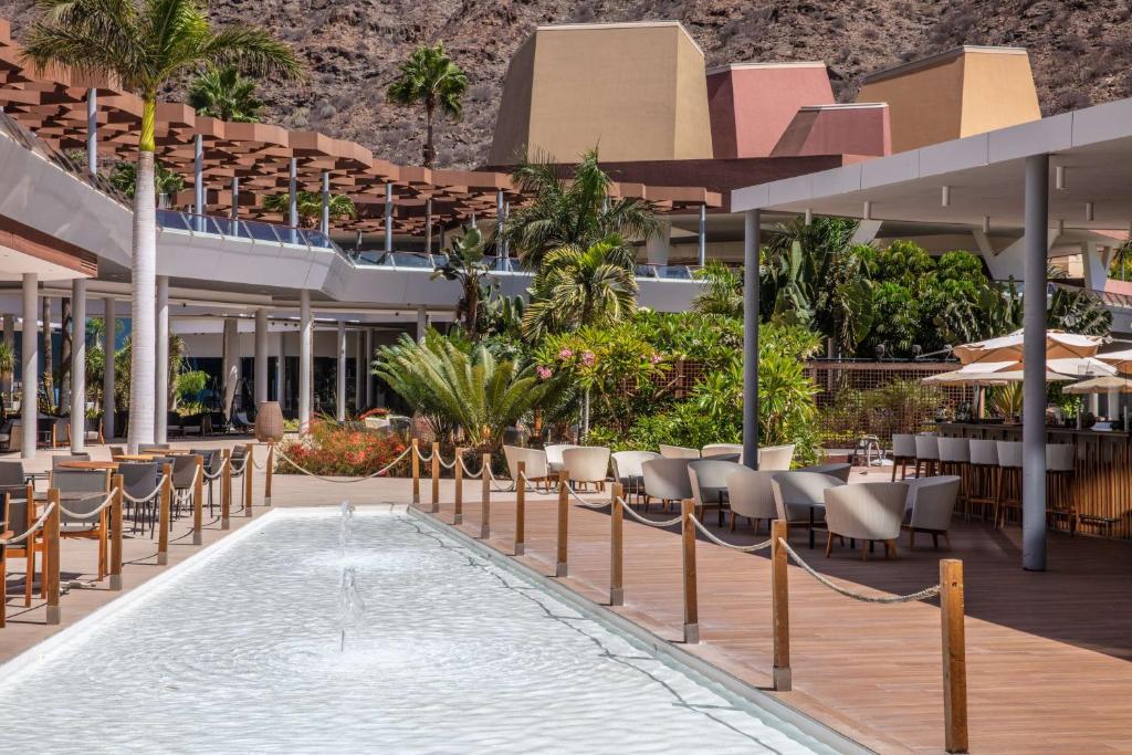 Radisson Blu Mogan