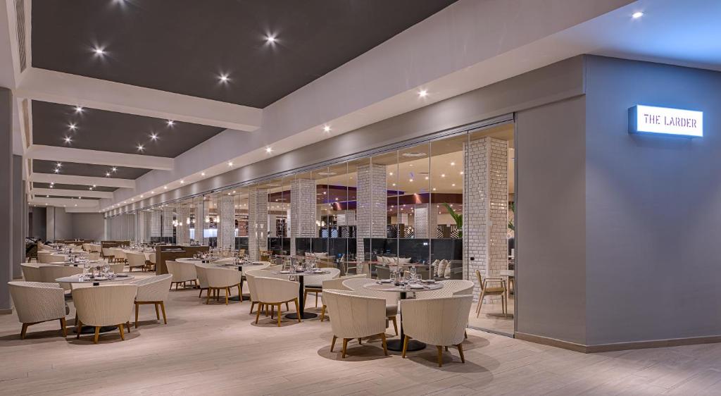 Radisson Blu Mogan restaurant