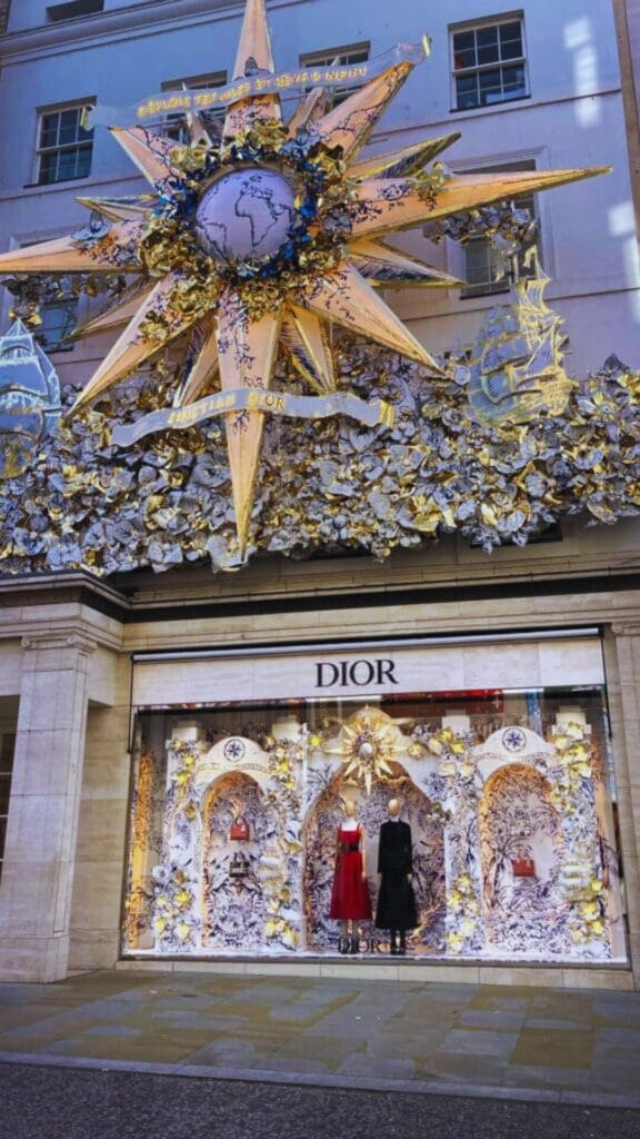 Christmas Lights London Walking Route 14 11