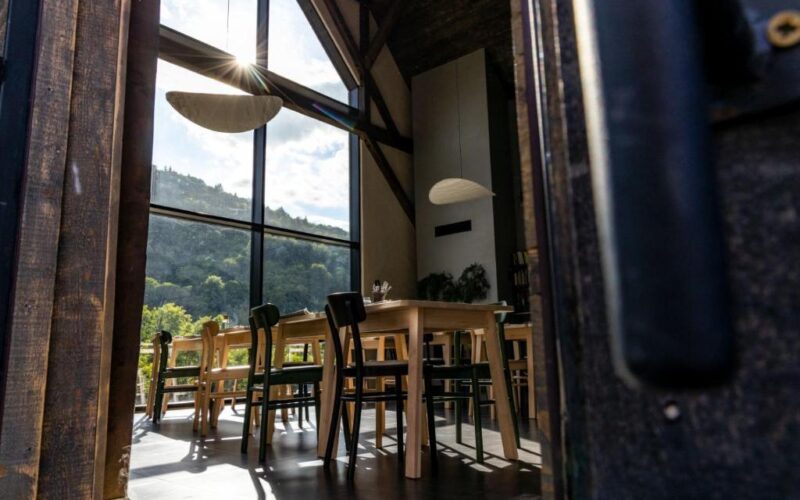 Top Villas in Romania: Chalet stays in Nature 40 379661850