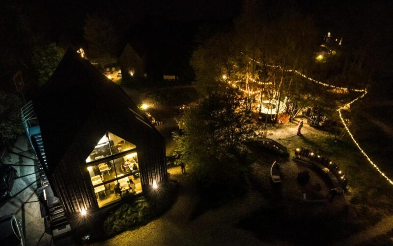 Top Villas in Romania: Chalet stays in Nature 42 469683388