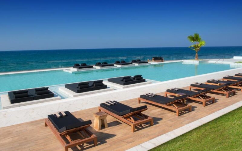 Abaton Island Resort (5)