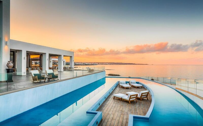 Abaton Island Resort (7)