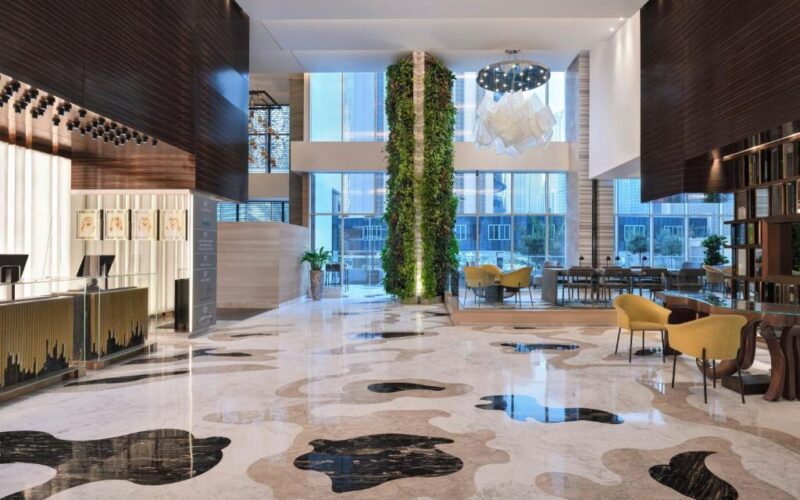 Crowne Plaza (6)