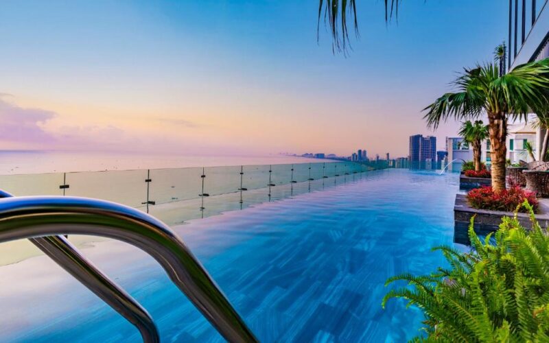 Peninsula Hotel Danang (6)