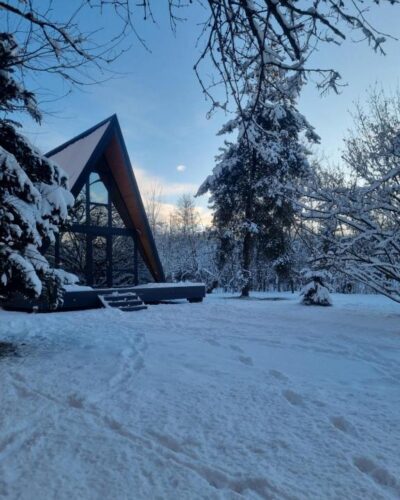 Top Villas in Romania: Chalet stays in Nature 72 aret (1)