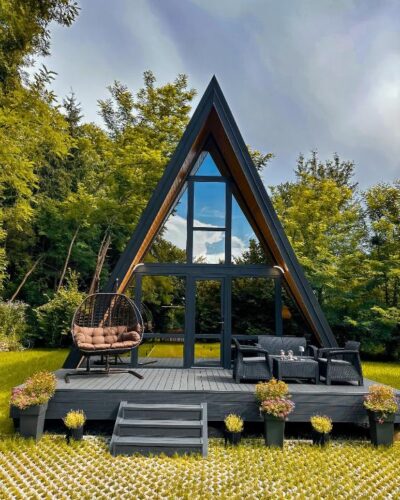 Top Villas in Romania: Chalet stays in Nature 73 aret (2)