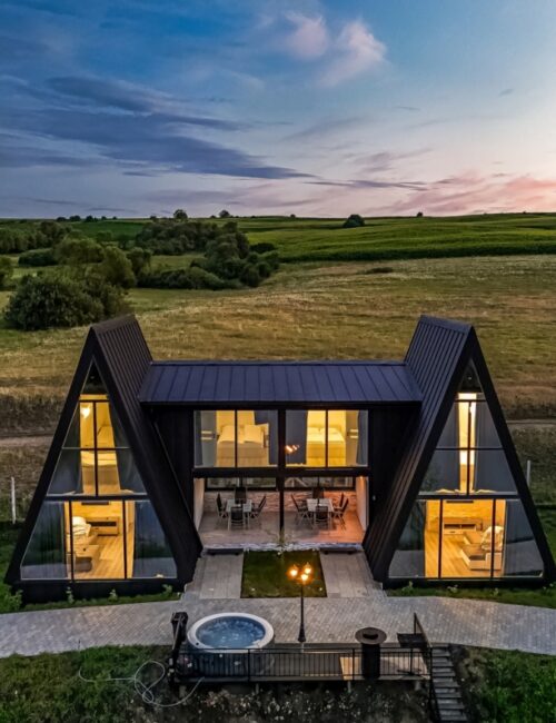 Top Villas in Romania: Chalet stays in Nature 64 fantasy (6)