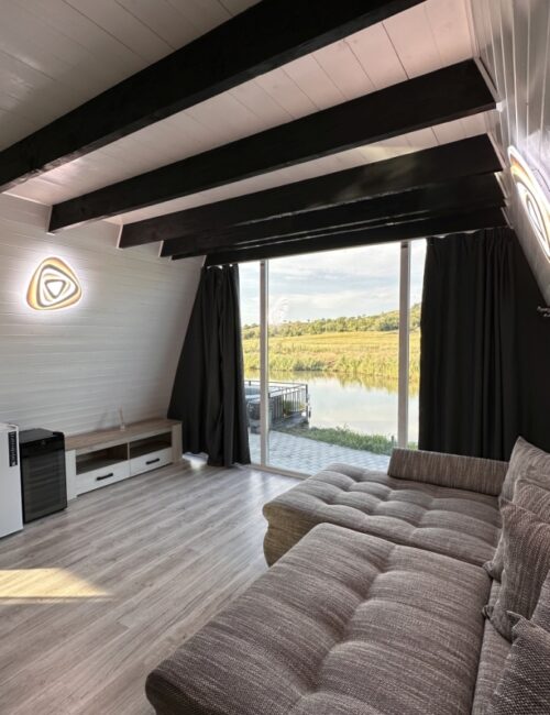 Top Villas in Romania: Chalet stays in Nature 65 fantasy (7)