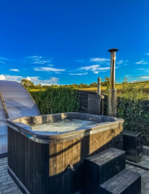Top Villas in Romania: Chalet stays in Nature 66 fantasy (8)