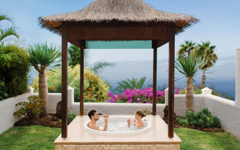 relation in a luxury tenerife hotel