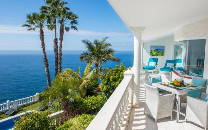 view and relation in a luxury tenerife hotel