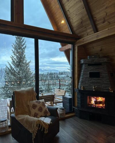 Top Villas in Romania: Chalet stays in Nature 131 mountain view cluj (11)